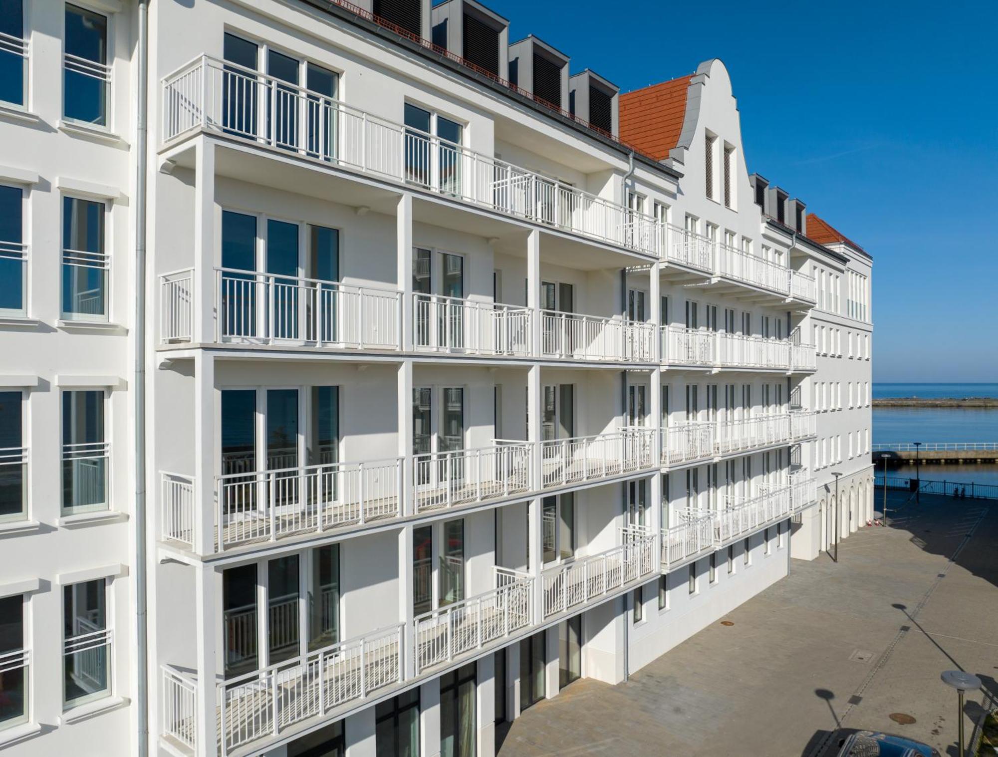 Sea Collection By Marina Royale Aparthotel Ujście-Darłowskie Εξωτερικό φωτογραφία